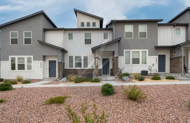 Townhome in Greenways at Sand Creek photos photos
