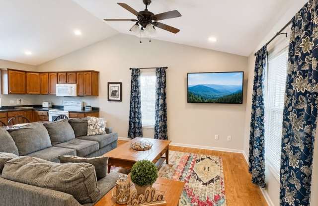 120 Barefoot Ridge Dr Gallery 3