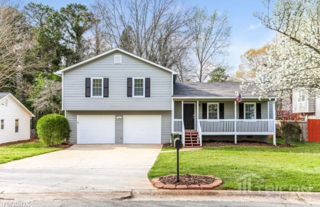 190 Canterbury Lane - 190 Canterbury Lane, Lawrenceville, GA 30046