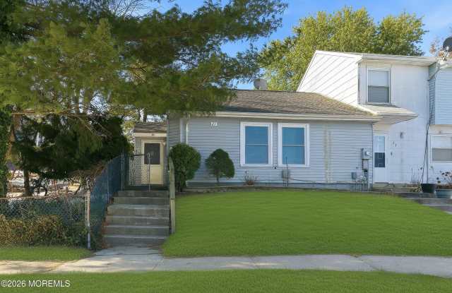 21 Potomac Court photos photos