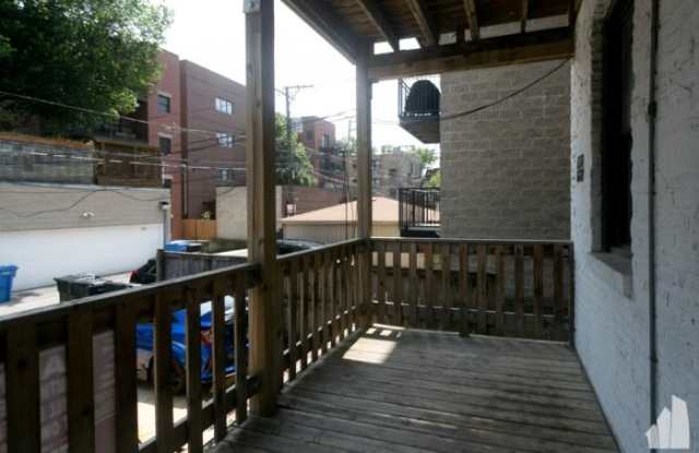 3531 N Wilton Gallery 4