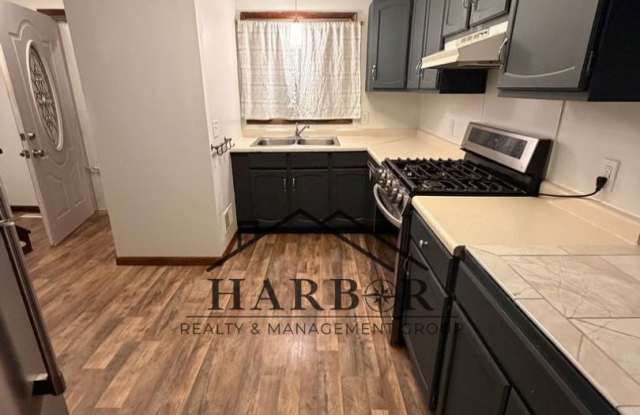 Beautiful 2 Bedroom Townhome in Owatonna, MN Gallery 4