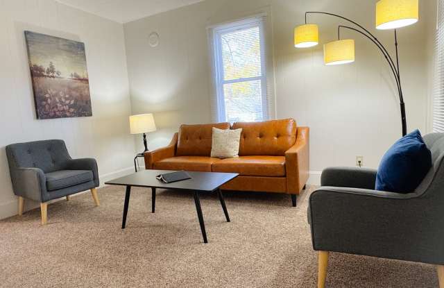 Princeton WI - 2/3 Bedroom, 1 bath house - 1130 West Main Street, Princeton, WI 54968