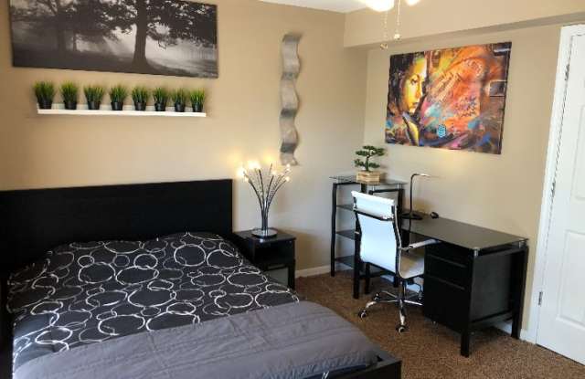 1310 Daytona Avenue - 6 Gallery 2
