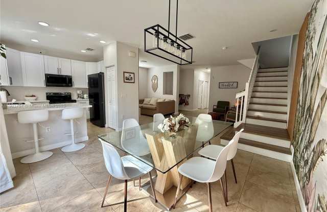 1034 NE 208th St photos photos 1034 NE 208th St photos photos