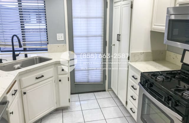 8650 Meadow Brook Avenue Unit B - 8650 Meadow Brook Avenue, Garden Grove, CA 92844