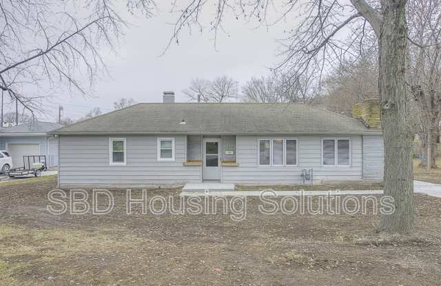 1608 S Ralston Ave - 1608 South Ralston Avenue, Independence, MO 64052
