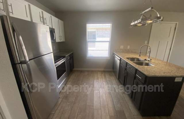 1815 Osage Street - A Gallery 4
