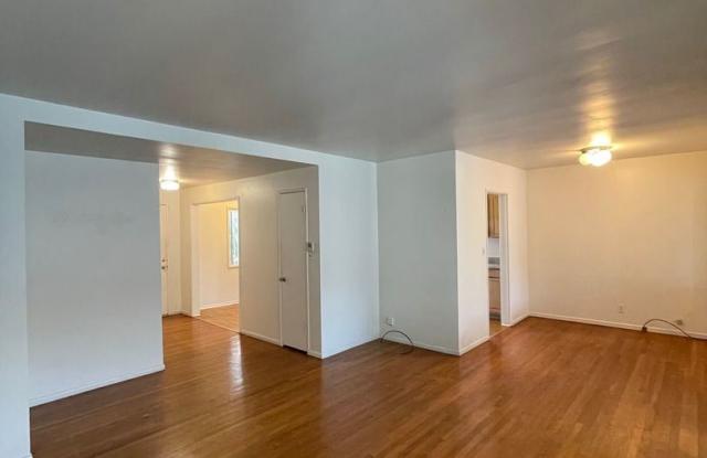 11111 PICKFORD WAY Gallery 2