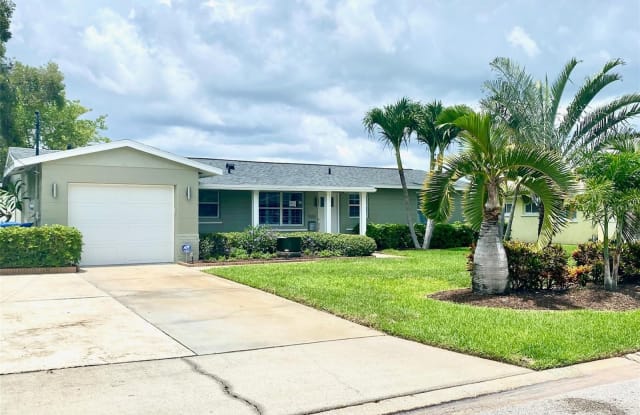 7885 4TH AVENUE S - 7885 4th Avenue South, St. Petersburg, FL 33707