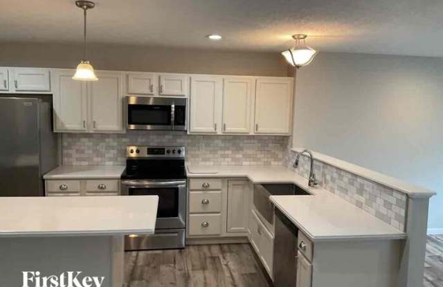 3277 Blue Springs Drive Gallery 4
