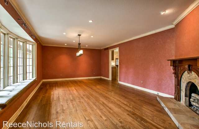 8339 Roe Gallery 4