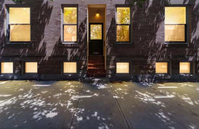 1090 Highland Street photos photos