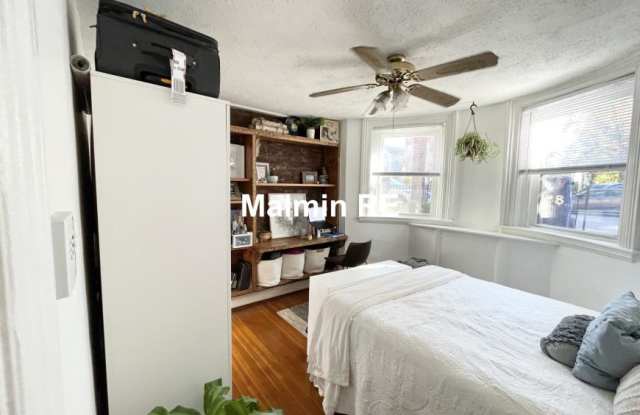748 East 4th St. photos photos