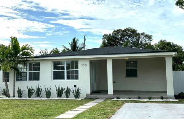 3335 NW 19th St photos photos