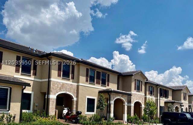 3476 W 114th Ter photos photos