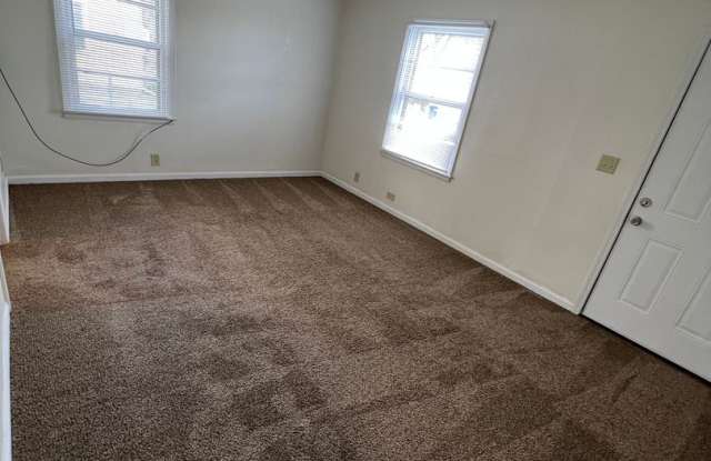 2 Bedroom, pet friendly with washer/dryer hookups Gallery 4