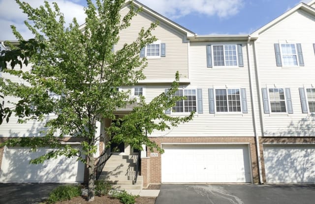1801 INDIAN HILL Lane - 1801 Indian Hill, Aurora, IL 60503