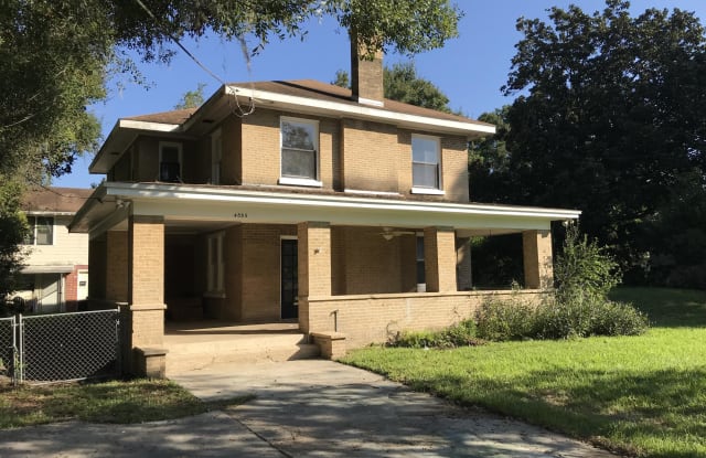 4835 SUNDERLAND RD - 4835 Sunderland Road, Jacksonville, FL 32210