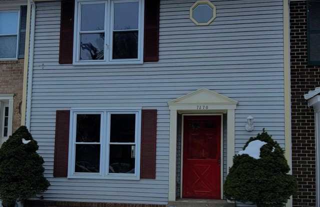 7370 STREAM WAY - 7370 Stream Way, West Springfield, VA 22152
