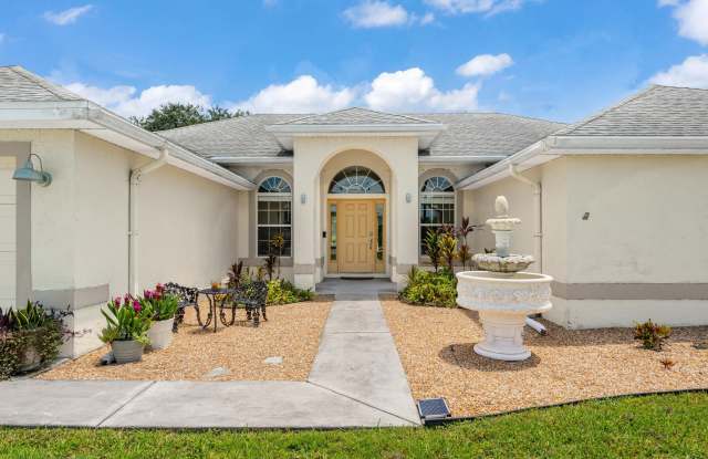 5758 Benbow Court Gallery 3