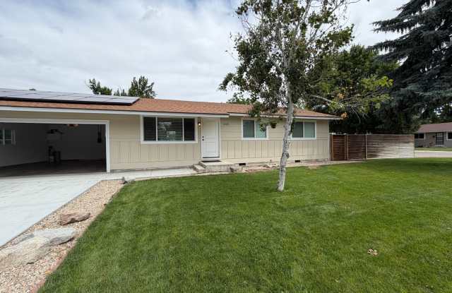 Incredible Location with Huge RV Parking Space! photos photos Incredible Location with Huge RV Parking Space! photos photos
