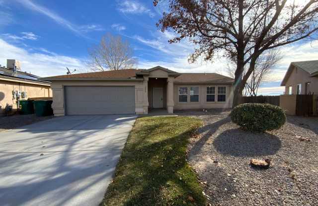 3 Bedroom Single Story Home Available Near Unser Blvd NE  King Blvd NE! - 3000 Mason Meadows Drive, Rio Rancho, NM 87144