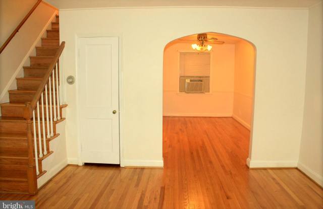 1031 ELM ROAD Gallery 3