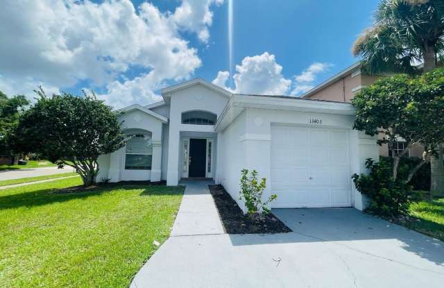 13403 GREENPOINTE DR Gallery 1