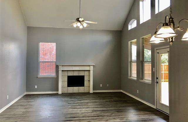 1613 Warm Springs Drive Gallery 3