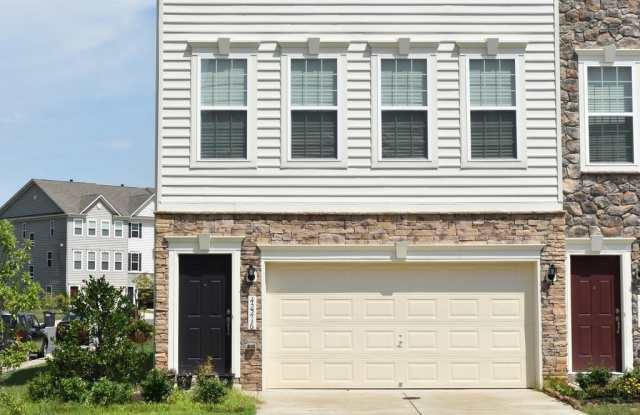 42216 DEAN CHAPEL SQUARE photos photos