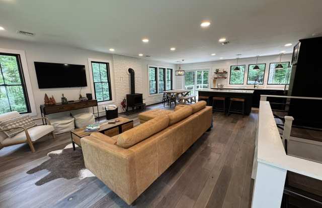 397 Powderhorn Road Gallery 2