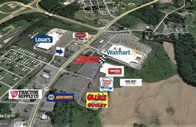 258 HOGAN BOULEVARD photos photos