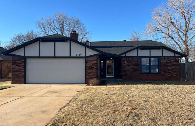 Renovated 3-Bedroom Home Near Tinker AFB photos photos
