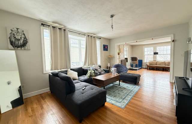 4bed 1.5 bath in Waltham available on 9/1 photos photos 4bed 1.5 bath in Waltham available on 9/1 photos photos