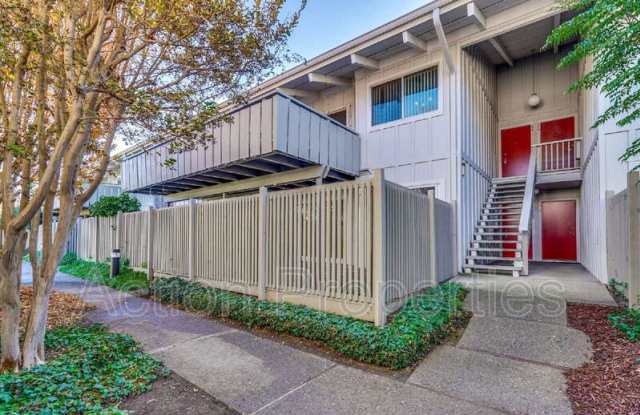 255 South Rengstorff Avenue - 255 South Rengstorff Avenue, Mountain View, CA 94040