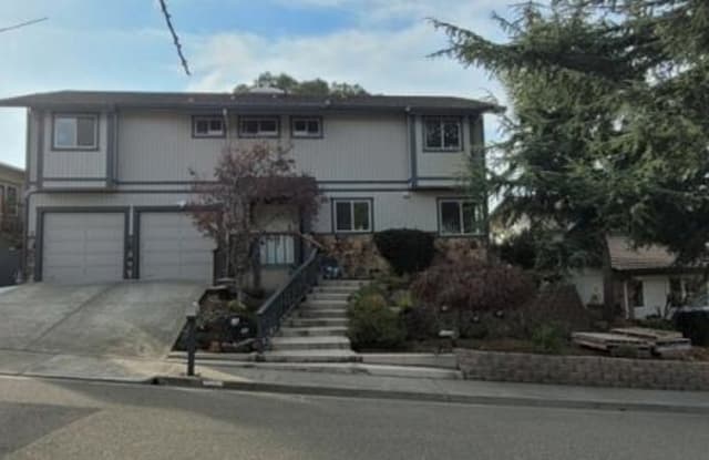 18882 W Cavendish Dr - 18882 West Cavendish Drive, Castro Valley, CA 94552