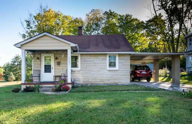Stull Avenue photos photos