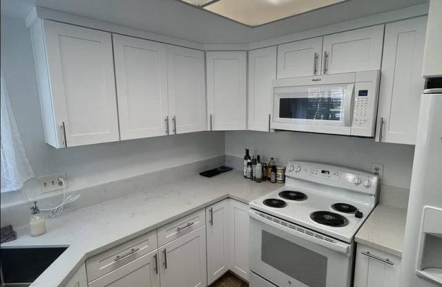 Carlsbad Single Story Townhome 2/2 photos photos