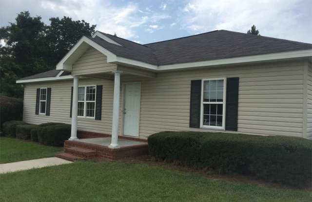 2202 Gretels Hunt - Unit A Gallery 2