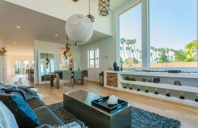 947 4TH Street - 947 4th Street, Santa Monica, CA 90403