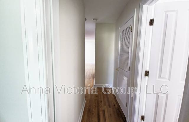 4473 B Street Southeast - 1 Gallery 3