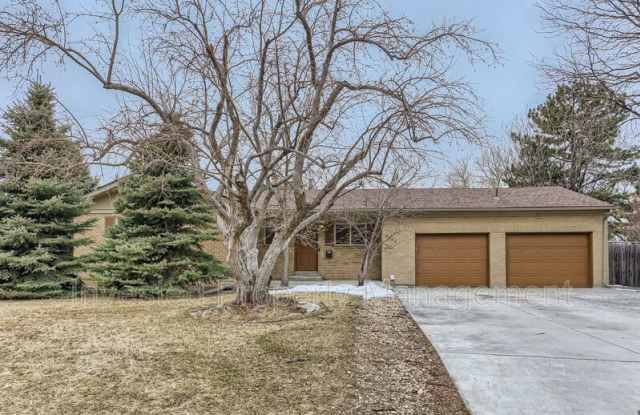 2471 S Ivanhoe Pl photos photos