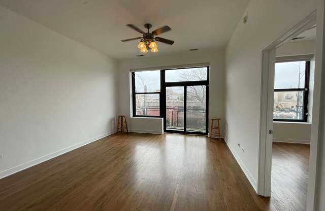 2 South Leavitt Street - 2 South Leavitt Street, Chicago, IL 60612