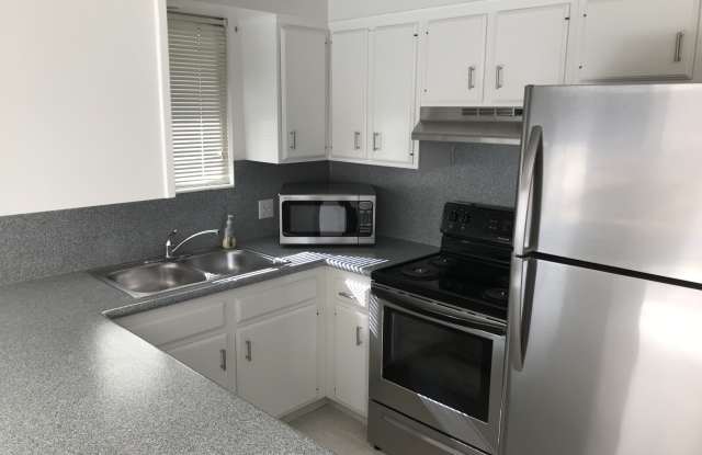 877 W 1850 S Gallery 2