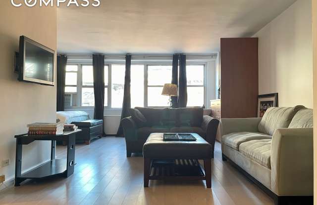 360 West 22nd Street - 360 West 22nd Street, New York City, NY 10011