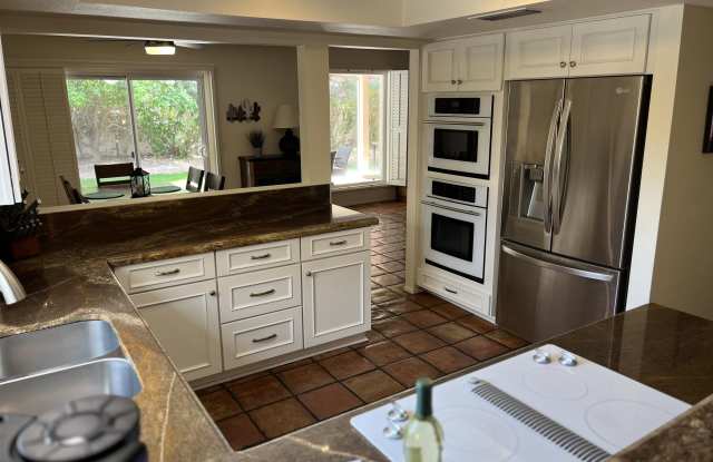 26011 S LANCEWOOD Court Gallery 3
