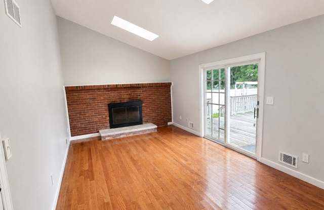 Bright 3-Bedroom Howell Home with Fireplace, Deck & Garage Gallery 4