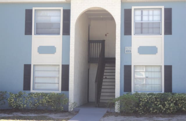 2503 N. Alfaya Tr. #3 - 2503 N Alafaya Trl Unit 3, University, FL 32826