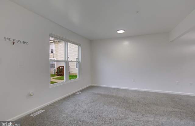 9516 SEA GULL Court Gallery 4